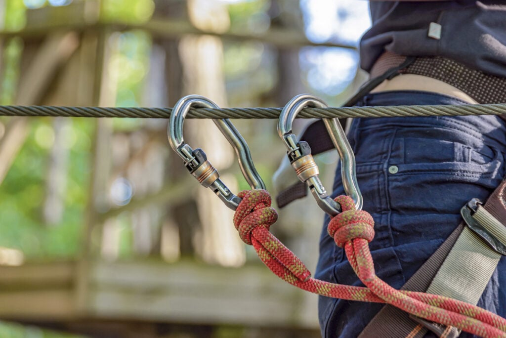 Adventure parks feature puzzles and complex obstacles that require creative problem-solving.