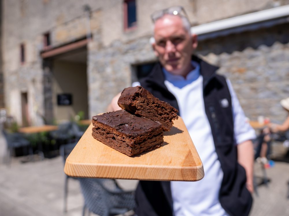 farmyard cafe & store 6